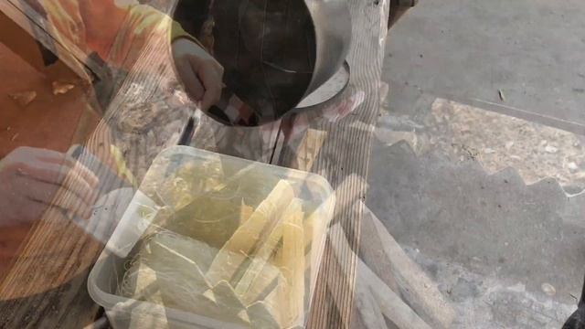 Фунчоза с курицей и овощами под устричным соусом на сковороде из диска бороны. смотреть онлайн