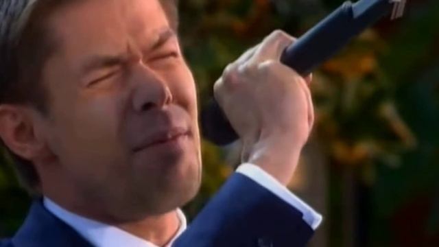 Песни Прошлых Лет.Песню ЭДИТЫ ПЬЕХИ " ГОРОД ДЕТСТВА " исполняет ее внук СТАС ПЬЕХА. смотреть онлайн