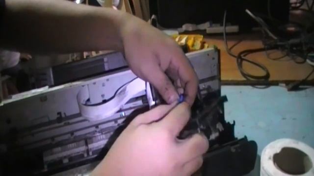 Removing and installing print head Epson t10/ c90/ c59/ c79 смотреть онлайн