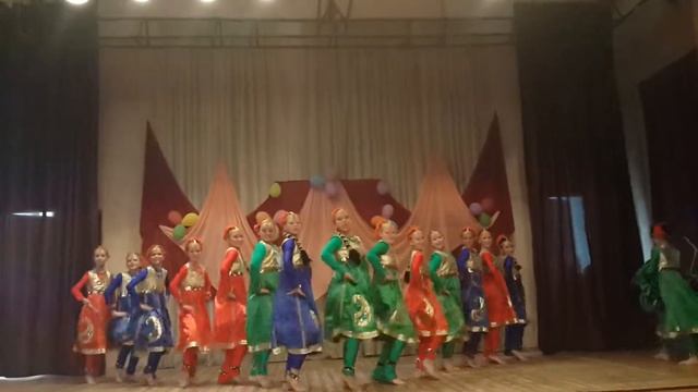 "Индийский танец", Феерия 2014г. смотреть онлайн