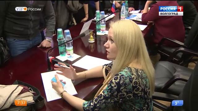 В Волгоградском медицинском университете прошла ярмарка вакансий смотреть онлайн