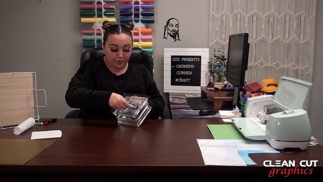 Permanent Adhesive Vinyl Tutorial смотреть онлайн