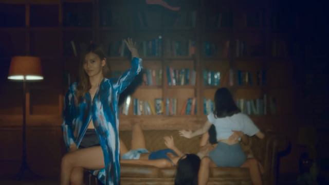 안다 ANDA - Touch Official M/V смотреть онлайн