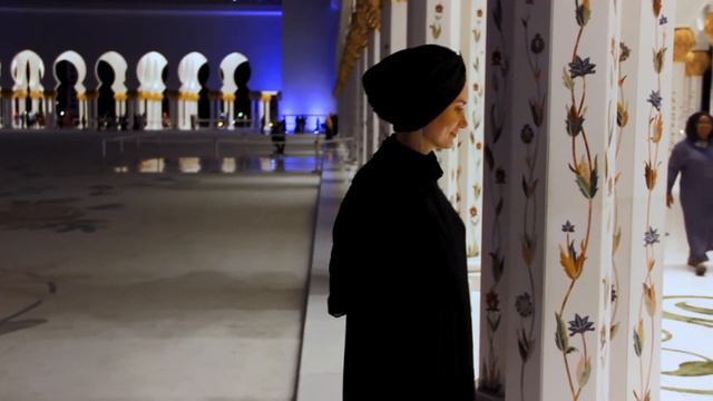 МЕЧЕТЬ шейха ЗАЙДА (АБУ-ДАБИ) смотреть онлайн