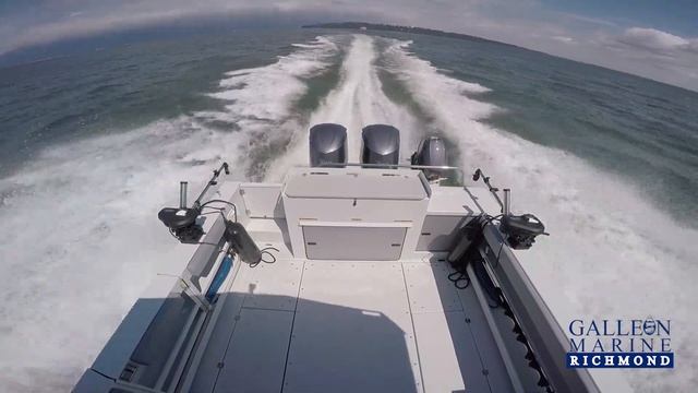 Kingfisher 3425 GFX Offshore - Seatrial With HelmMaster