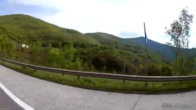 08 05 2019 Глаза Бога в Болгарии – пещера Проходна смотреть онлайн