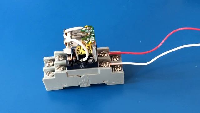 Relay Basics смотреть онлайн