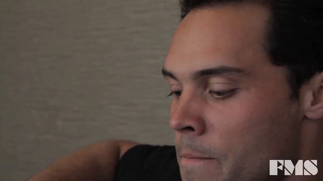 Made in Chelsea's Andy Jordan Chats Fashion w/ FMS Magazine смотреть онлайн