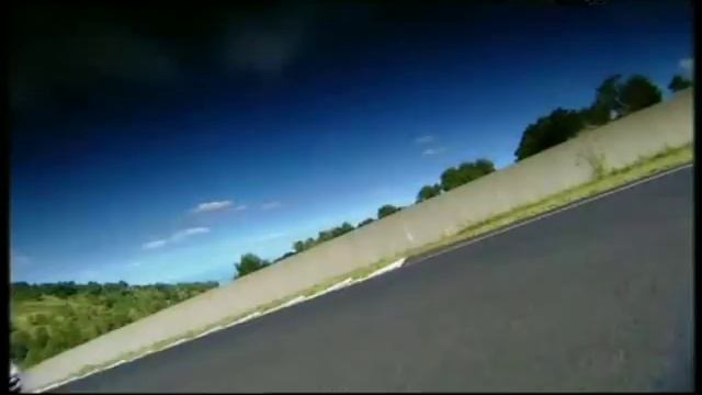 Fifth Gear Europa. TT S vs Cayman. смотреть онлайн