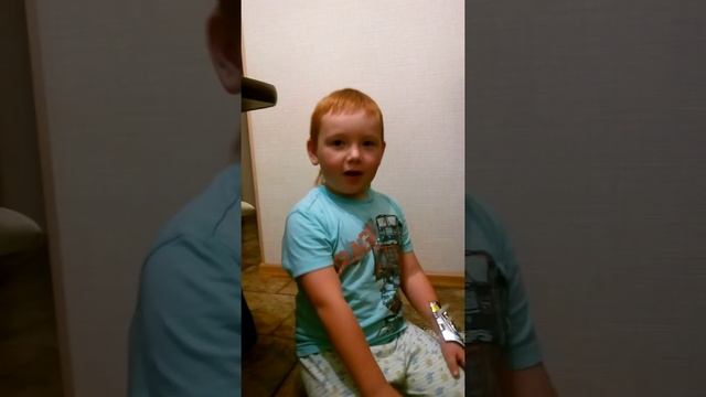 Если вы не читали рассказ "Лев и собачка" вам его смотреть онлайн