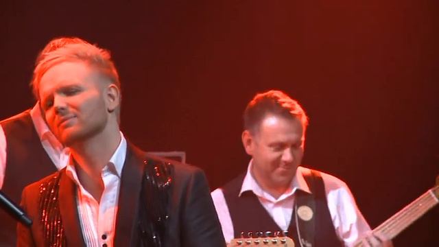 UP WHERE WE BELONG - FRIÐRIK ÓMAR OG KATRÍN SIF смотреть онлайн