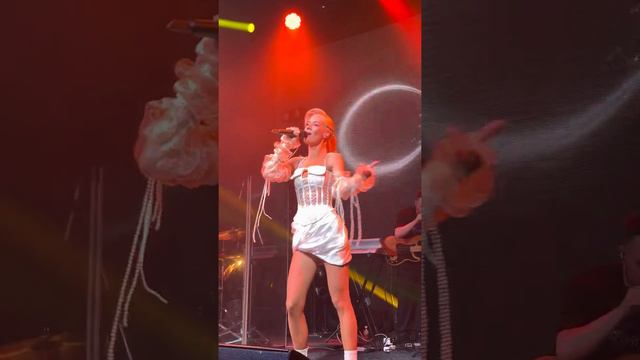 Юля Паршута- Асталависта смотреть онлайн