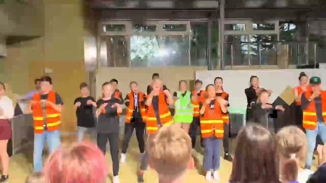 Дэнс Баттл 4 смена танец 1 отряда смотреть онлайн