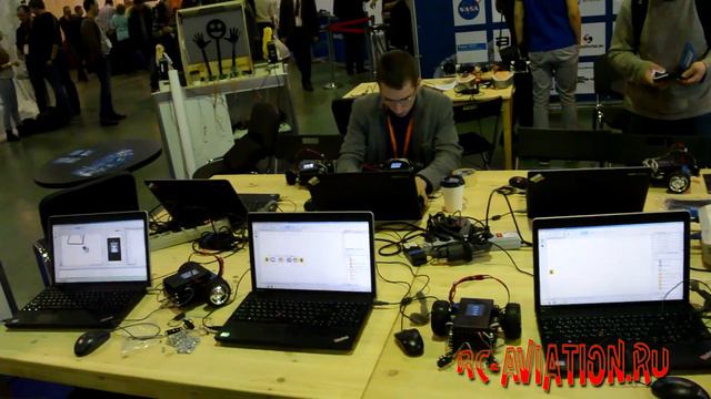 Robotics Expo 2017 [Vlog] смотреть онлайн