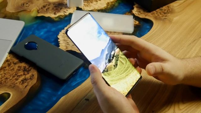 НЕ ПОКУПАЙТЕ Vivo NEX 3 пока не посмотрите! Распаковка и первые впечатления от экрана ВОДОПАД смотреть онлайн