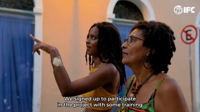 Flor de Maio Blooms in Brazil смотреть онлайн