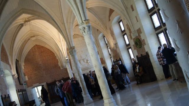 Châteaux Chenenceau, Amboise et le Clos Lucé смотреть онлайн