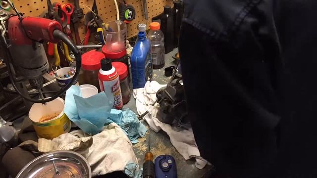1978 Honda CB400 Hawk Carb Cleaning смотреть онлайн