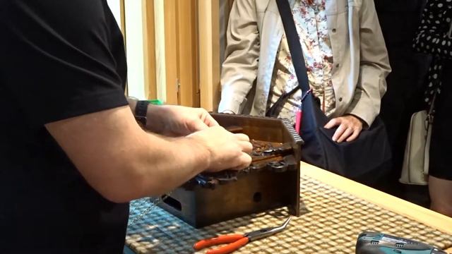 Hornberg Black Forest CuckooClocks смотреть онлайн