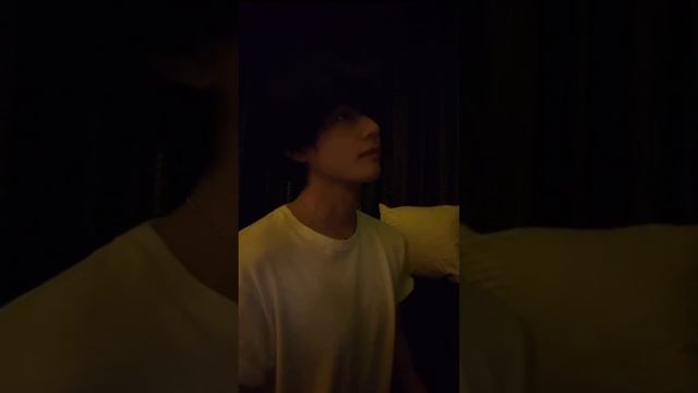 Перевод неизданной песни Тэхена - Maybe | Kim Taehyung смотреть онлайн