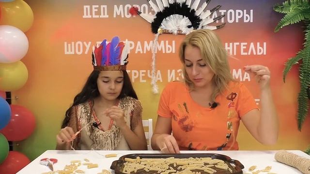 Бусы для индейцев. Мастерим с Феличиташкой. Аниматоры в Одессе. тел. 0675193262 смотреть онлайн