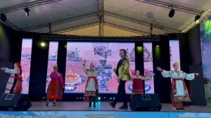 Прохор Шаляпин на фестивале славянской культуры Песнь добра. Народная песня Вдоль по улице широкой.