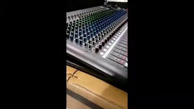 Unboxing Mixing console Yamaha Mgp32x indonesia. смотреть онлайн