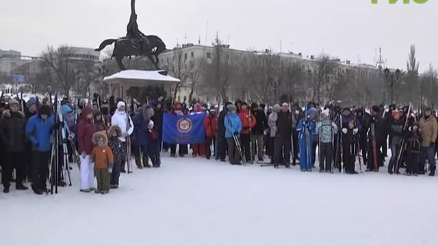 Через Волгу до Самарской луки на лыжах - в Самаре прошел экологический спортивный марафон смотреть онлайн