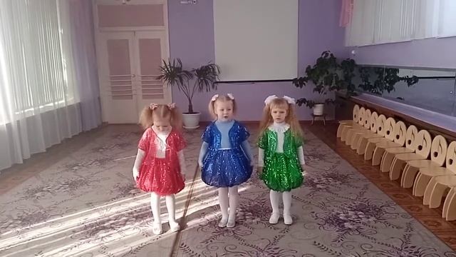 Детский сад 133, коллектив Бусинки, 5 лет, песня Хомячок смотреть онлайн