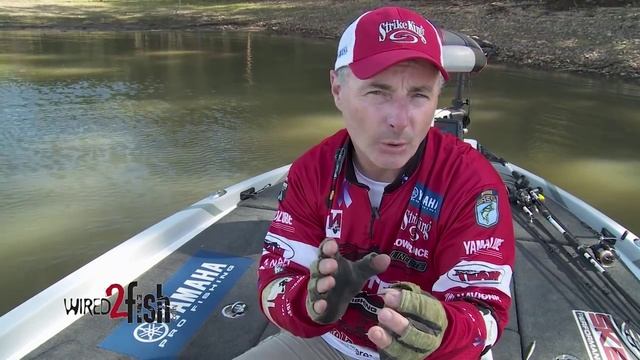 3 Hooks for 99 Percent of Bass Fishing смотреть онлайн