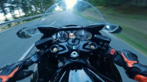 SUZUKI HAYABUSA BRUTAL SOUND - AKRAPOVIC ?