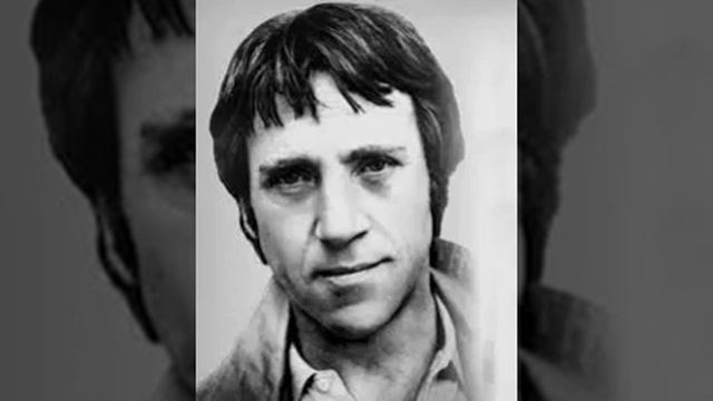 УТРЕННЯЯ ГИМНАСТИКА В ВЫСОЦКИЙ ПОЁТ РУСЛАН смотреть онлайн