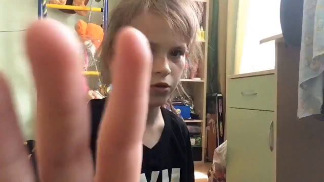 2 день в лагере// опять уехала на дачу??? смотреть онлайн