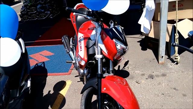 SUZUKI INAZUMA 250 смотреть онлайн