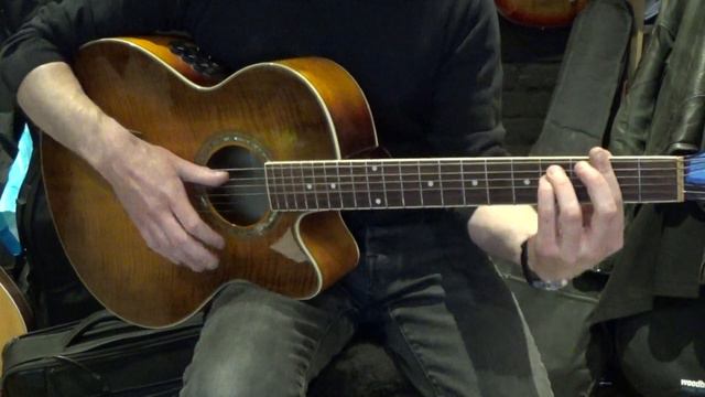 La camisa negra (Juanes) - Tutoriel guitare avec accords et partition en description (Chords) смотреть онлайн