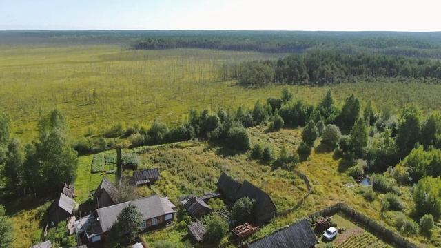 Чус, полёты над посёлком смотреть онлайн