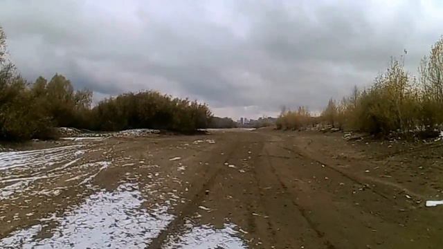 октябрьские вылазки смотреть онлайн