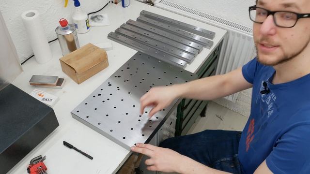 DIY Milling Machine Part 6: T-Slot Machine Table and First Movements! смотреть онлайн