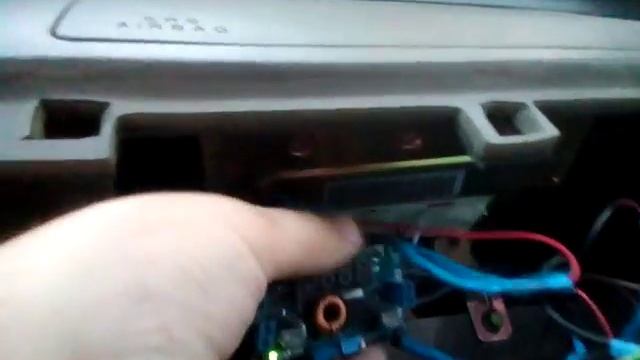 Планшет в машину смотреть онлайн