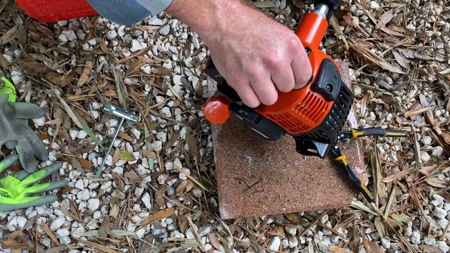 Quickly Unflood A String Trimmer Using No Tools! Flooded engine Won't start, Try This смотреть онлайн