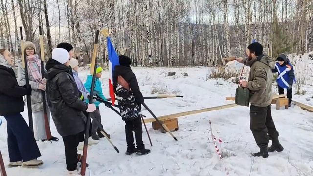 ? В парке "Прометей" прошел военно-спортивный квест "Живи и помни". смотреть онлайн