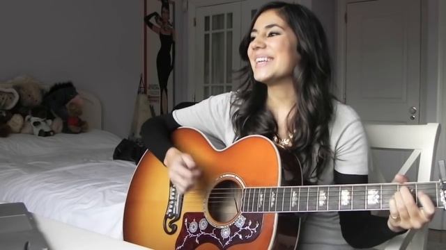 Mia Rose sings "Whats my name?" by Rihanna (Acoustic) смотреть онлайн