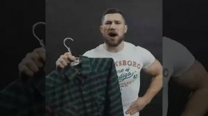 Прикольная песня про подарки мужчинам на 23 февраля.