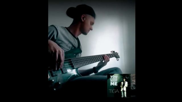 Source Audio C4 Synth - Tiga - I gonna want me (Bass cover) смотреть онлайн