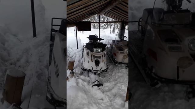 гараж в лесу . стелс мороз смотреть онлайн