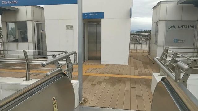 Анталия. Март 2023 Пешие прогулки. Старый город, автосалон. #4 смотреть онлайн