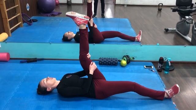 Стретчинг бицепса бедра смотреть онлайн