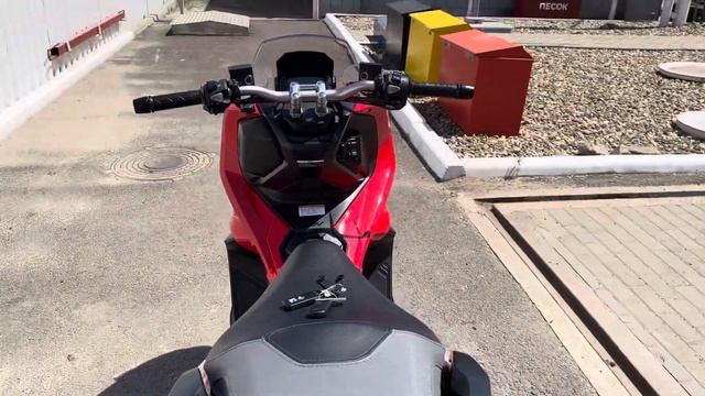 Honda Adv 150