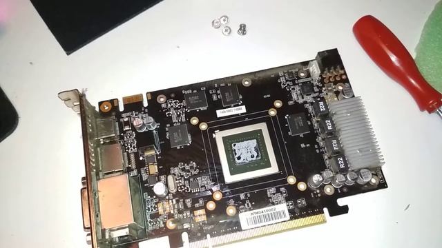 Cleaning and repasting a Palit Daytona GTX660 2GB video card - worth it? смотреть онлайн