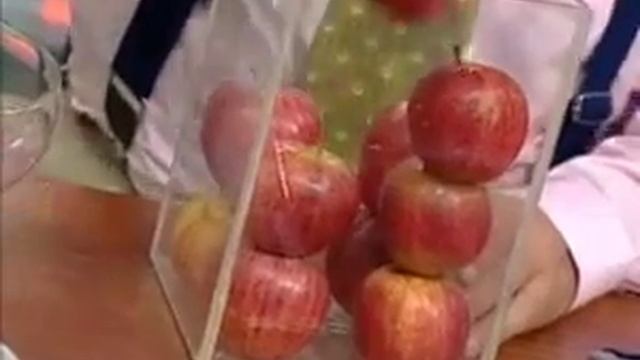 445 лет Иоганну Кеплеру смотреть онлайн
